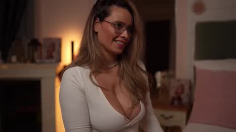 Snapshot of brandywhite chatting on 02.18.26 Alex online show from 02.18.26