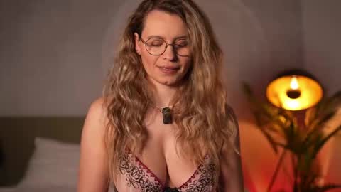 Snapshot of brandywhite chatting on 04.24.26 Alex online show from 04.24.26