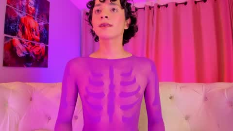   online show from 04.30.26