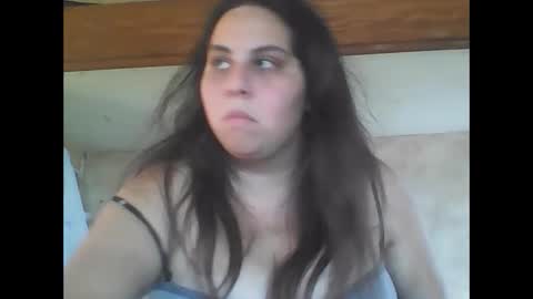 Snapshot of bratbrat23 chatting on 03.12.25 Bay online show from 03.12.25