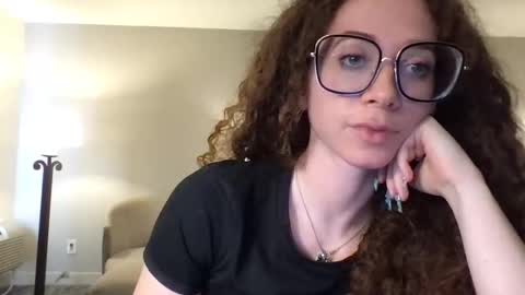 Snapshot of brattyprincess888 chatting on 10.18.25 Bratty Fit Girl online show from 10.18.25