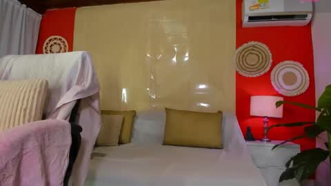 Yasmin online show from 04.26.26