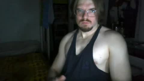 Snapshot of braveleowell chatting on 10.03.25 braveleowell online show from 10.03.25