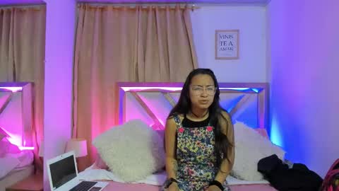 bravepetunia online show from 10.17.25