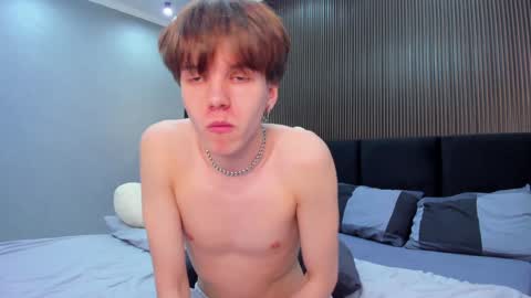 Snapshot of braxiboy chatting on 01.31.25 Brax online show from 01.31.25