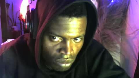 Snapshot of brayan1111x chatting on 11.30.25 brayan1111x online show from 11.30.25