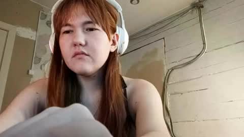 Snapshot of breannedevier chatting on 03.07.26 Dina online show from 03.07.26