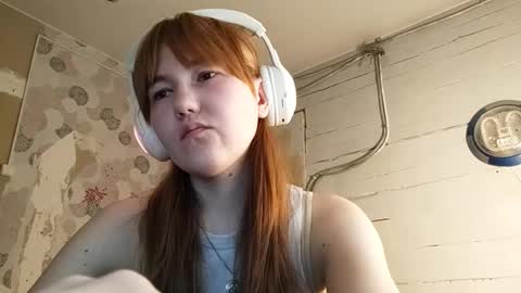 Snapshot of breannedevier chatting on 03.10.26 Dina online show from 03.10.26