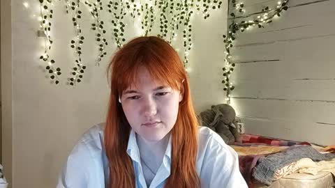 Snapshot of breannedevier chatting on 03.31.26 Dina online show from 03.31.26