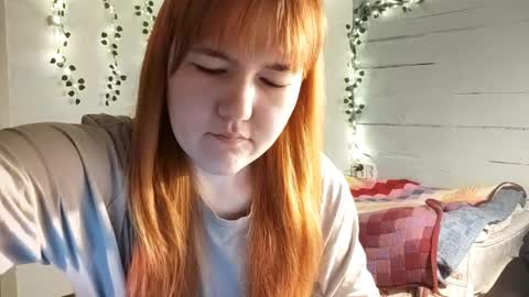 Snapshot of breannedevier chatting on 04.04.26 Dina online show from 04.04.26