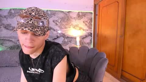 Bradley online show from 02.04.26