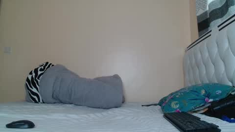 Snapshot of bree_beauty chatting on 03.03.26 bree_beauty online show from 03.03.26