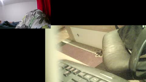 Snapshot of bremer64 chatting on 12.28.24 bremer64 online show from 12.28.24