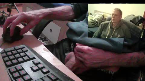 Snapshot of bremer64 chatting on 03.05.26 bremer64 online show from 03.05.26