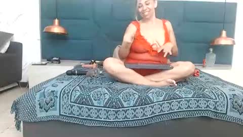 Snapshot of brenda_velasquez chatting on 06.20.26 BRENDA VELASQUEZ online show from 06.20.26