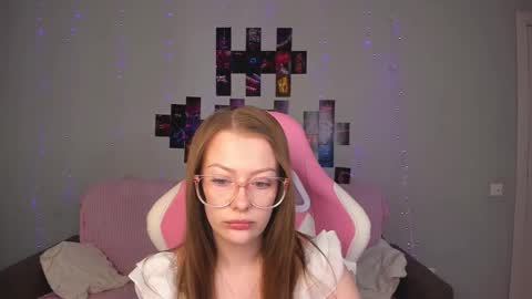 Snapshot of brendagloss_ chatting on 03.16.26 Brenda online show from 03.16.26