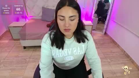 Snapshot of brendda_tay chatting on 11.02.25 BRENDDA online show from 11.02.25