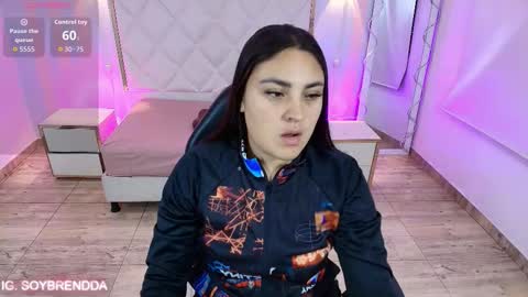 Snapshot of brendda_tay chatting on 11.13.25 BRENDDA online show from 11.13.25