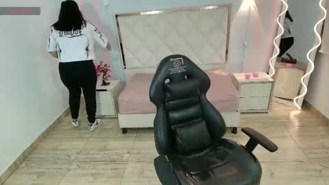 Snapshot of brendda_tay chatting on 01.07.26 BRENDDA online show from 01.07.26