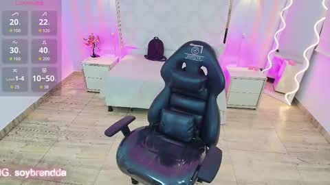 Snapshot of brendda_tay chatting on 01.10.26 BRENDDA online show from 01.10.26