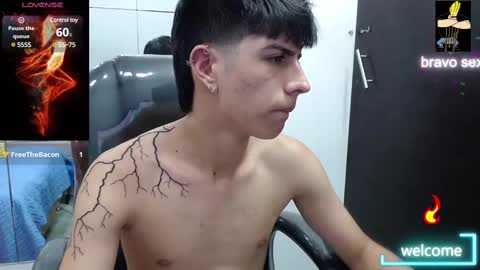 Snapshot of brent18_ chatting on 03.07.25 Esteban online show from 03.07.25