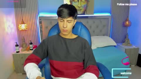 Snapshot of brent18_ chatting on 10.27.25 Esteban online show from 10.27.25