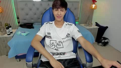 Snapshot of brent18_ chatting on 01.16.26 Esteban online show from 01.16.26