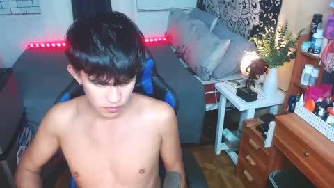 Snapshot of brentmanrock69 chatting on 12.03.24 brentmanrock69 online show from 12.03.24