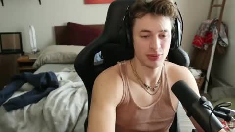 Snapshot of brentonverde chatting on 12.07.24 brentonverde online show from 12.07.24