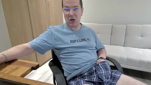 Snapshot of brettdj chatting on 01.09.26 Brett online show from 01.09.26