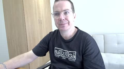 Snapshot of brettdj chatting on 03.29.26 Brett online show from 03.29.26