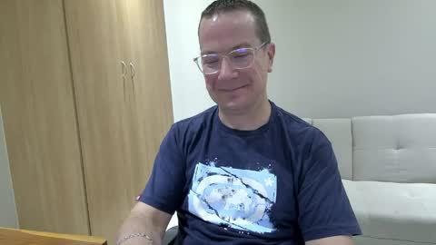 Snapshot of brettdj chatting on 03.31.26 Brett online show from 03.31.26