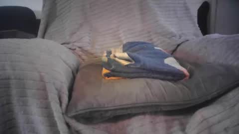 raining down on me online show from 01.08.26