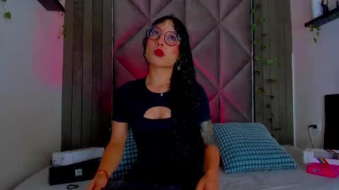 B R I A  online show from 07.20.26