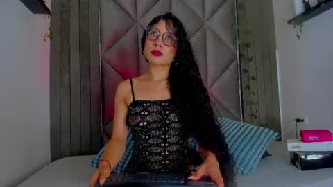 B R I A  online show from 07.21.26