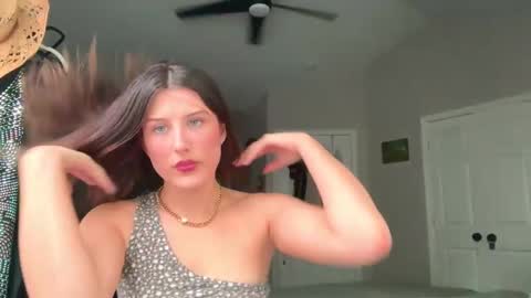 Brianna3 online show from 09.23.25