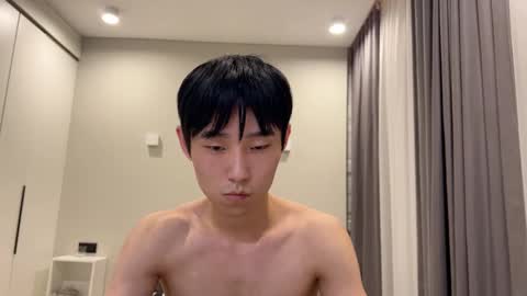 Snapshot of brian_stars chatting on 02.11.25 Brian boy online show from 02.11.25