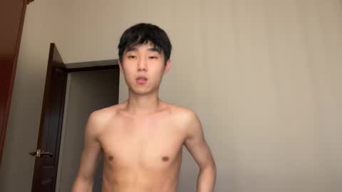 Snapshot of brian_stars chatting on 12.03.25 Brian boy online show from 12.03.25