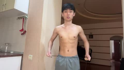 Snapshot of brian_stars chatting on 04.08.26 Brian boy online show from 04.08.26