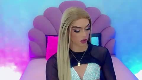 BRIANA online show from 01.05.25