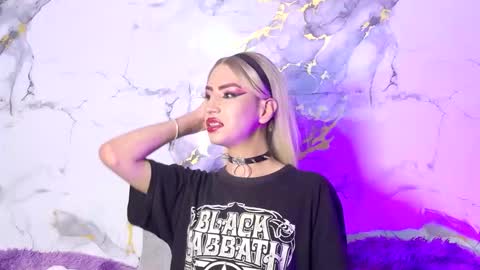 Snapshot of briana_white chatting on 03.24.26 briana_white online show from 03.24.26