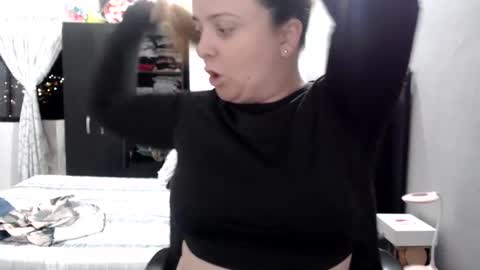 Snapshot of brianabarnes chatting on 01.18.25 brianabarnes online show from 01.18.25