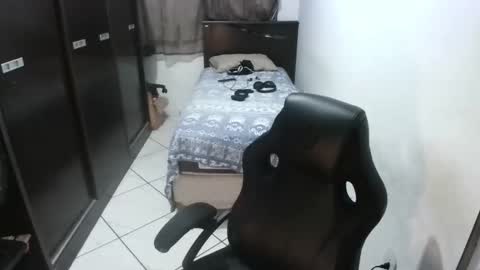 Snapshot of brianaries chatting on 01.13.26 brianaries online show from 01.13.26