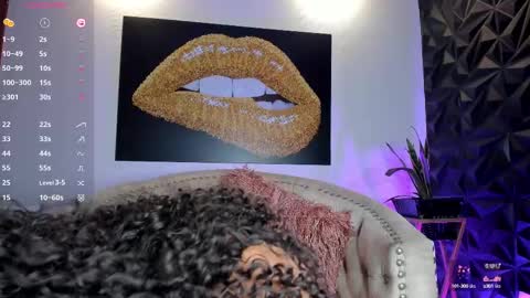 BRIANA online show from 03.01.25