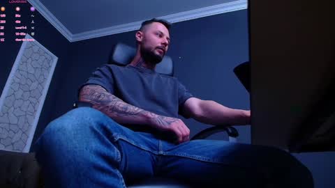 Snapshot of brianhunts chatting on 10.25.25 Brian online show from 10.25.25