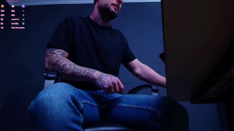 Snapshot of brianhunts chatting on 10.30.25 Brian online show from 10.30.25