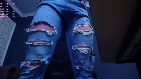 Snapshot of brianhunts chatting on 11.24.25 Brian online show from 11.24.25