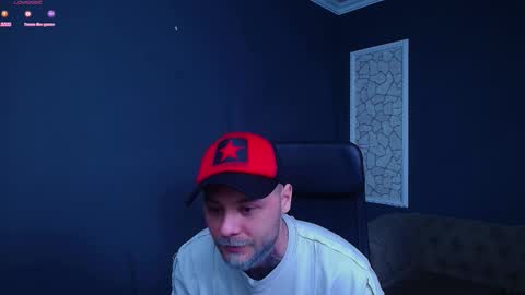 Snapshot of brianhunts chatting on 12.14.25 Brian online show from 12.14.25