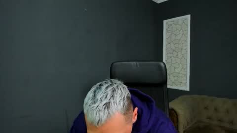 Snapshot of brianhunts chatting on 01.10.26 Brian online show from 01.10.26