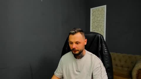 Snapshot of brianhunts chatting on 03.10.26 Brian online show from 03.10.26